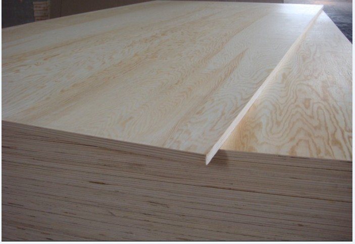 Pine Plywood Poplar Core E1 Glue for Furniture